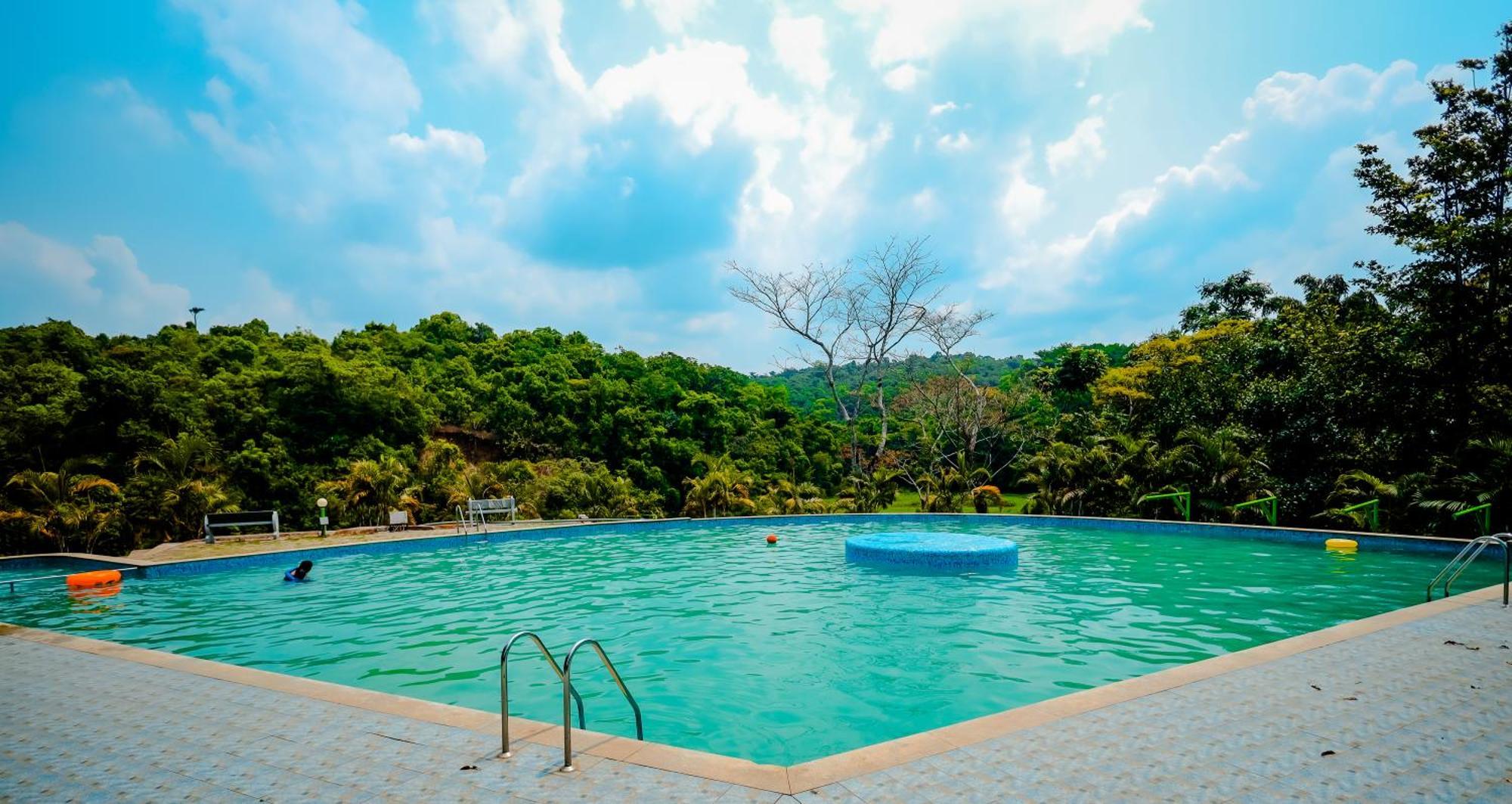 Mookanana Jungle Resort And Spa ฮาสซัน ภายนอก รูปภาพ